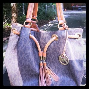 Michael kors brown tote